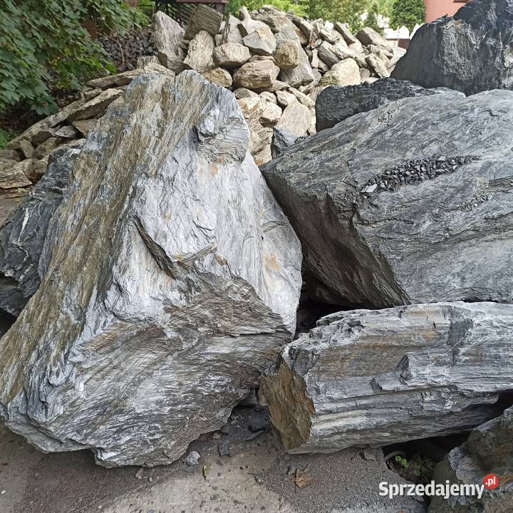 Głaz Czarny duży kamień głazy czarne Antracytowe Żwir i kamienie Jaworzno