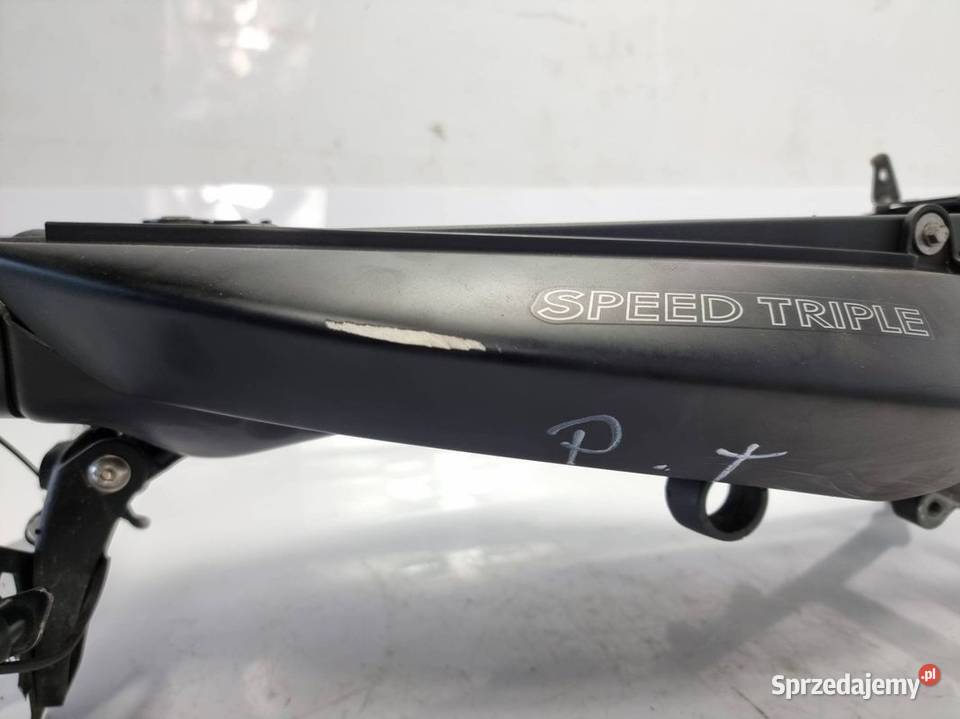 ZADUPEK OGON MOTOCYKL TRIUMPH SPEED TRIPLE 1050 osobowe Lipno