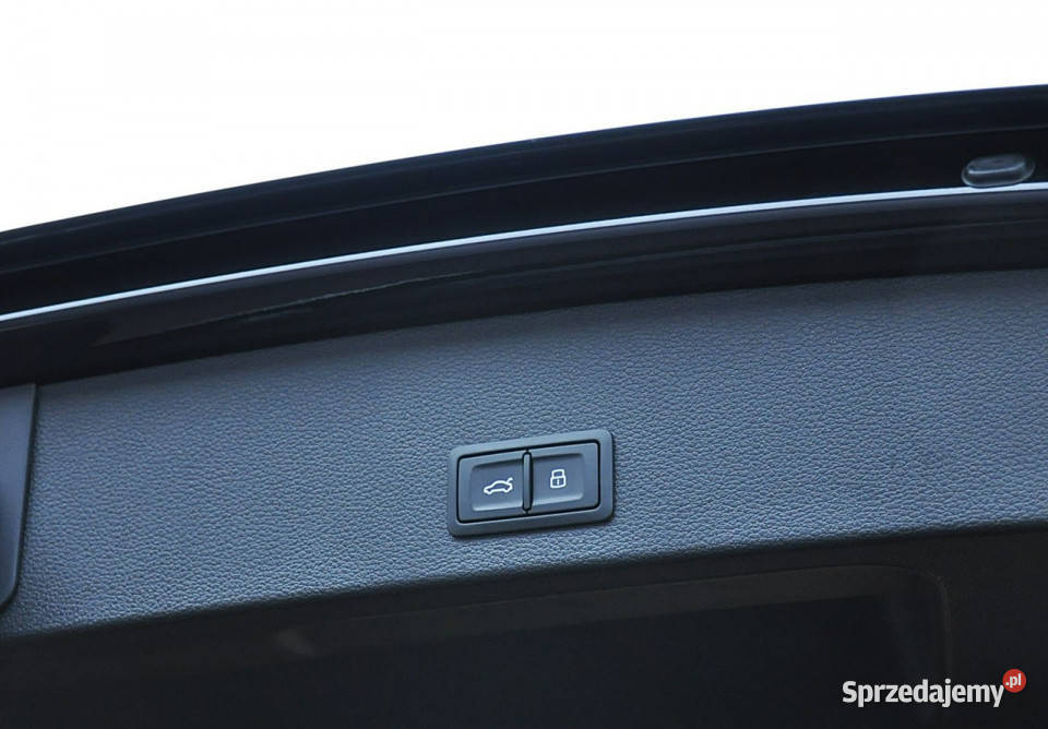 Audi Q2 GWARANCJA 2 lata PRZEGLĄDY Serwisowe na kurtyny powietrzne sprzedam