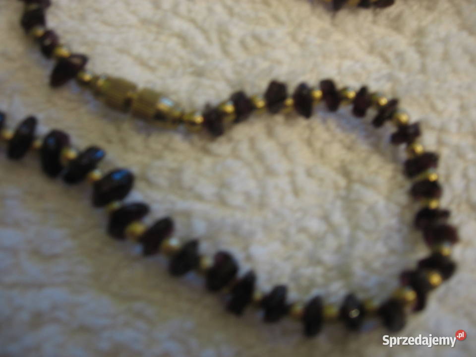 Kolczyki korale w etui