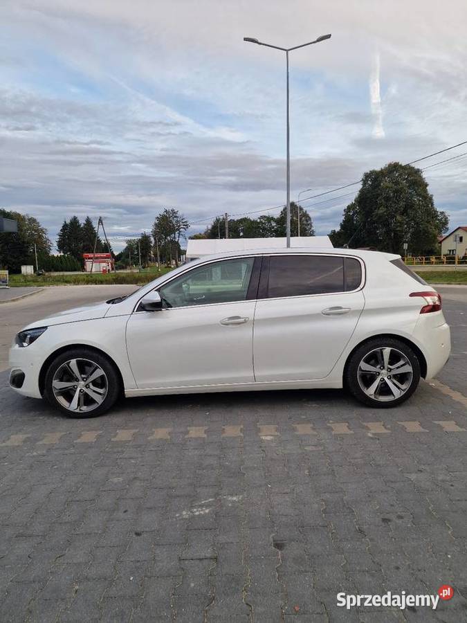 Peugeot 308 T9 nieuszkodzony