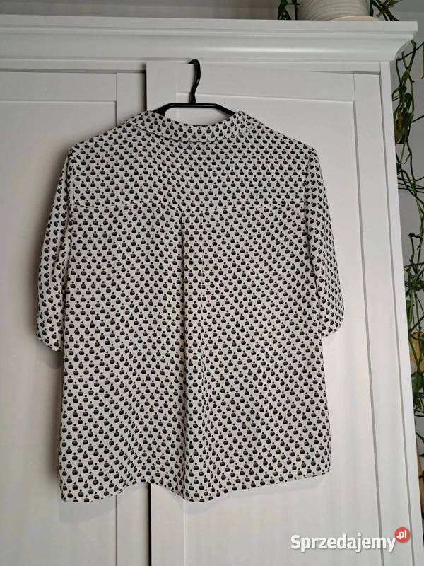 Koszula HM z geometrycznym wzorem 34 XS Rozmiar 34(XS) pomorskie Trąbki Wielkie