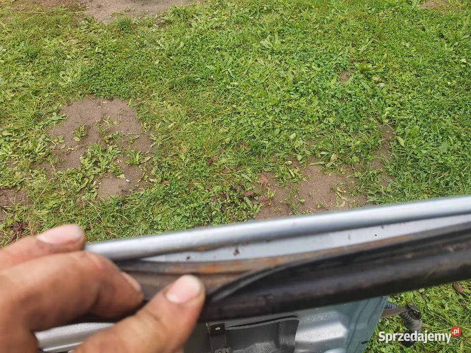 Drzwi lewe tylne lewy tył Volvo v70 II 0007 Rok produkcji 2000 Drzwi małopolskie Kraków