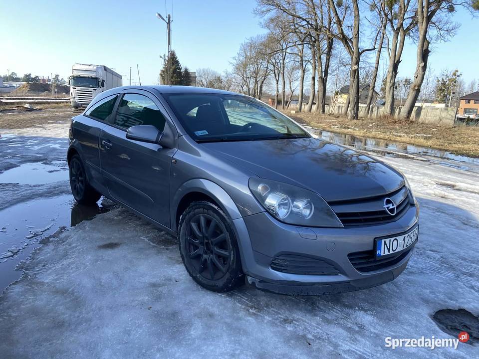 Opel Astra GTC 1900cm3 Olsztyn