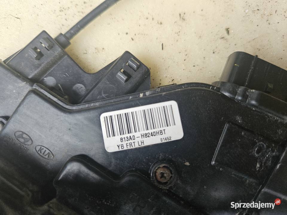 ZAMEK LEWY PRZÓD KIA RIO IV 17 22 EU 813A0H8240 osobowe