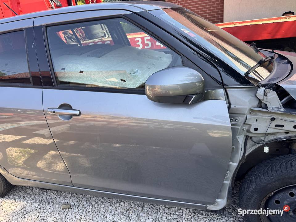 DRZWI PRAWE PRZÓD SUZUKI SWIFT MK7 Drzwi Brzesko sprzedam