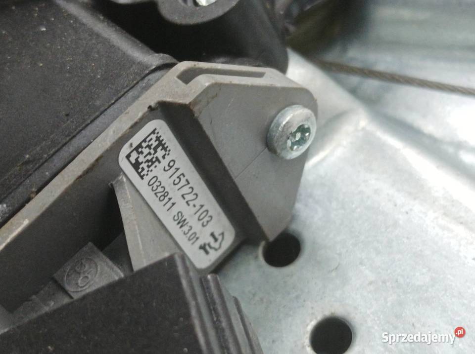 MECHANIZM SZYBY PRAWY PRZÓD Opel Astra IV 2009