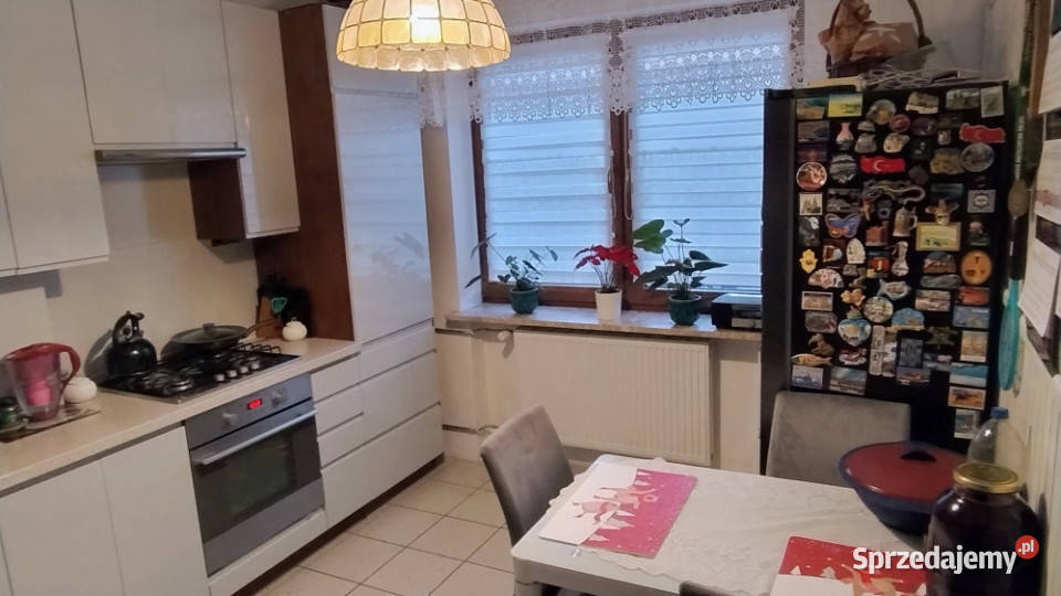 Dom w zabudowie szeregowej sprzedam