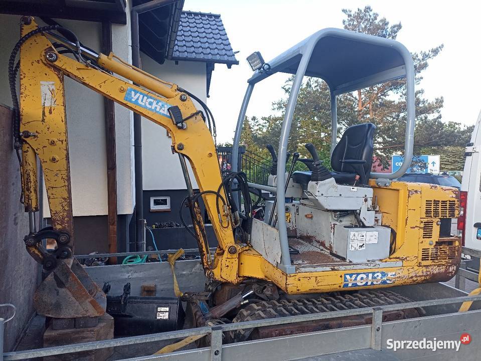 Minikoparka Yuchai YC135