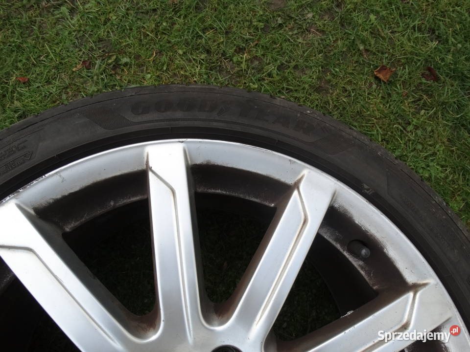 AUDI A4 B8 A5 Q5 S5 A6 A8 A3 FELGI 18 Samochodowe łódzkie