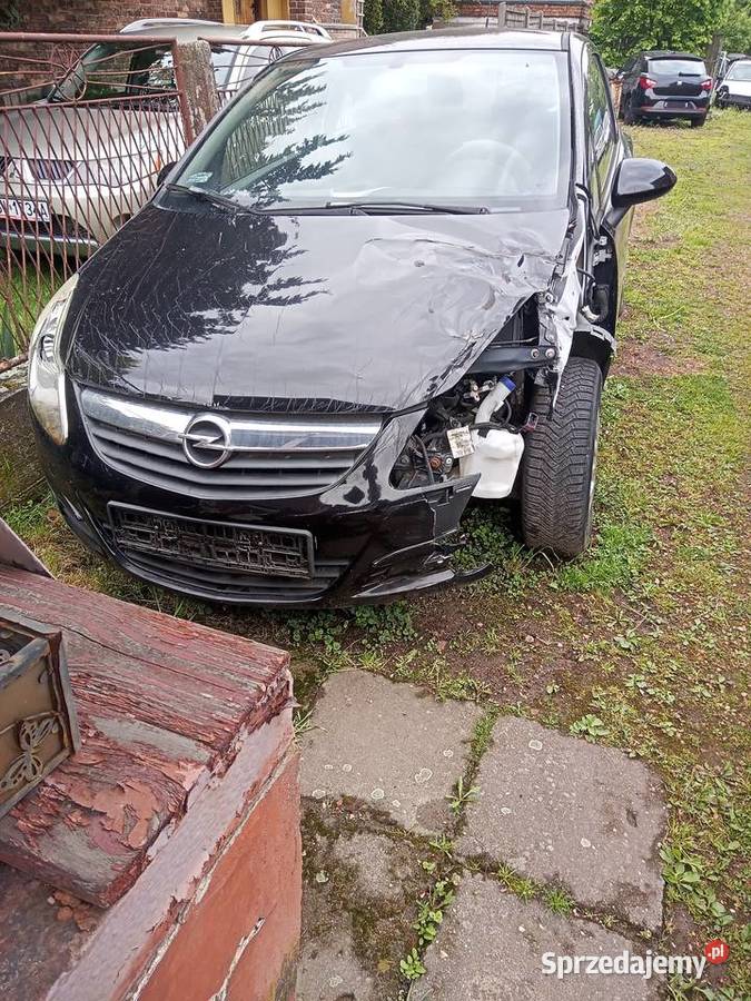 OPEL CORSA D w całosci na czesci Mikołów