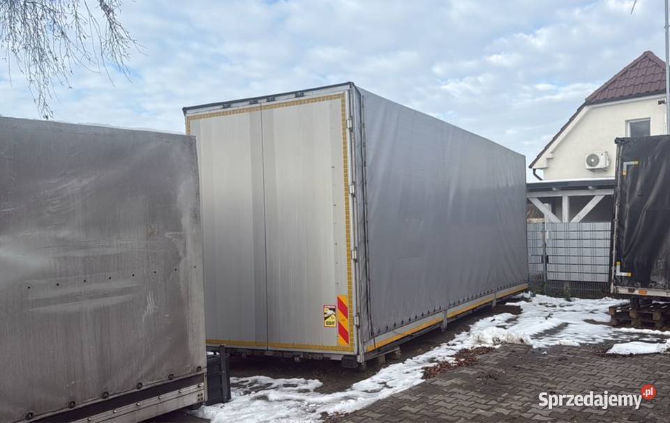 Zabudowa skrzynia ladunkowa 77 19palet