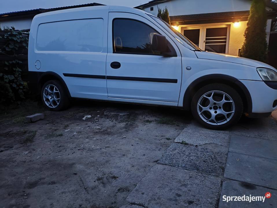 Opel combo 13 CDTI 2011 Kielce sprzedam