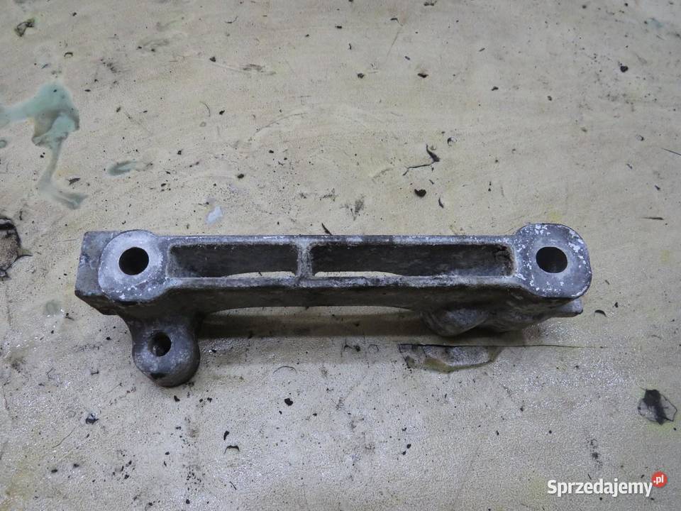 ŁAPA PODUSZKI SILNIKA AVENSIS T27 T29 20D sprzedam