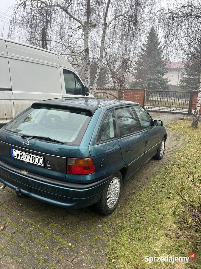 Sprzedam Opla Astre F automat 1596cm3 Siemidrożyce