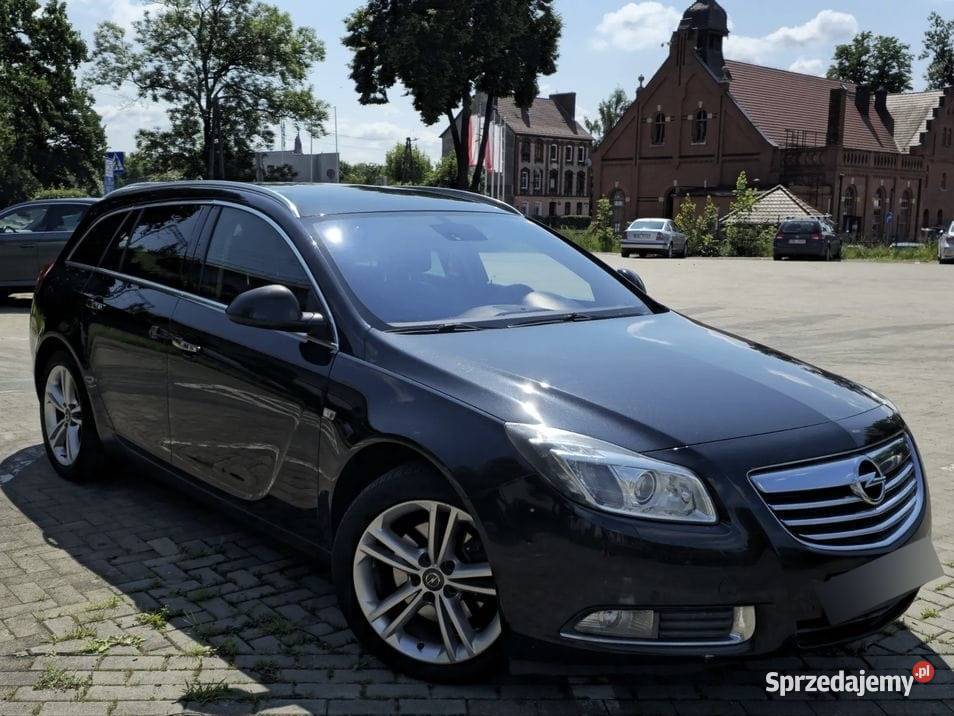Opel Insignia 2.0 CDTI 2011 160 km bezwypadkowy