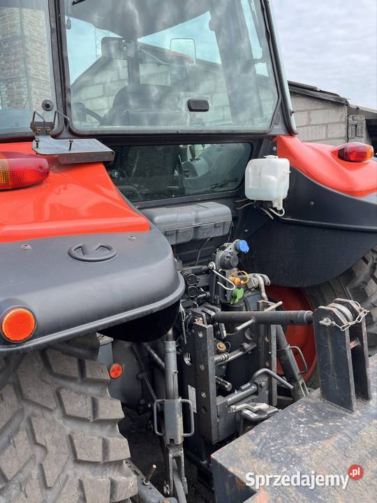 Ciągnik Kubota M4062