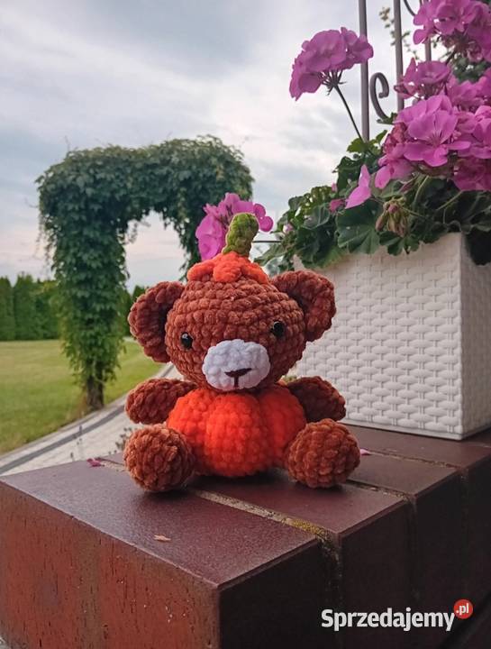 Maskotka misia dynia na jesień na szydełku Sieradz sprzedam