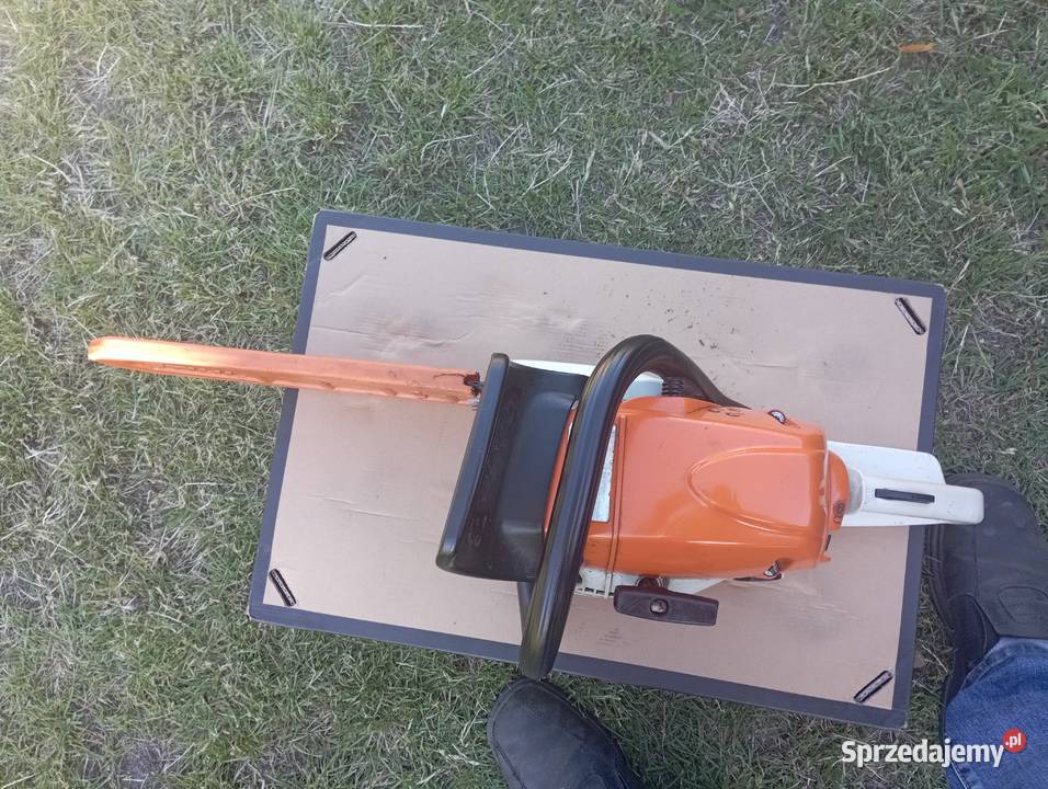 Sprzedam Pilarkę Spalinowa STIHL 251Uszkodzona