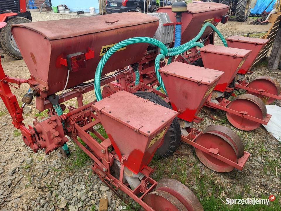 Siewnik do kukurydzy sprzedam