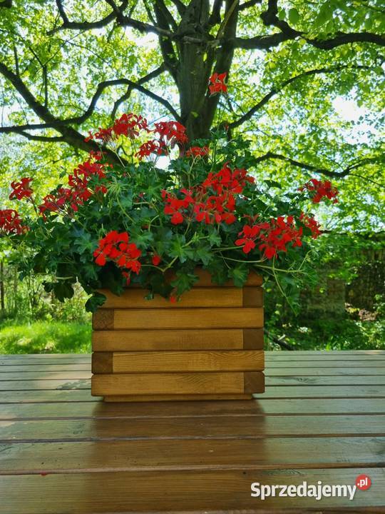Donica drewniana sosnowa KWADRATOWA Kalety