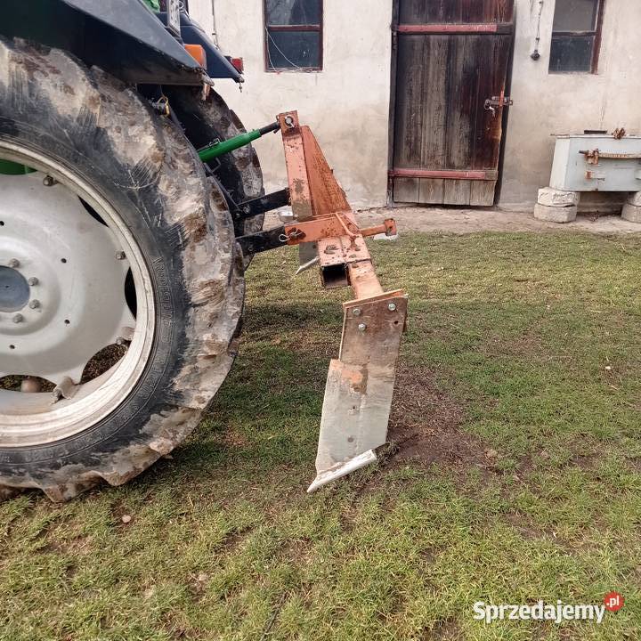 Głębosz podcinacz korzenie Wał posiewny nieuszkodzony Radomsko