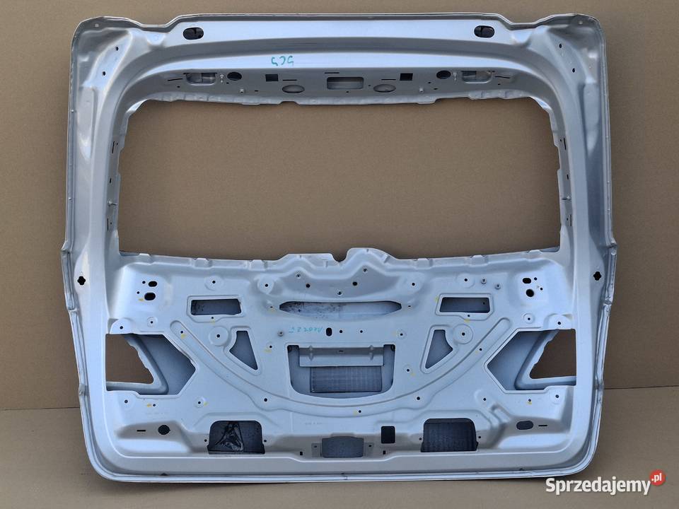 MERCEDES ML W166 KLAPA BAGAŻNIKA TYŁ A1667400305 Klapy bagażnika Bieleń