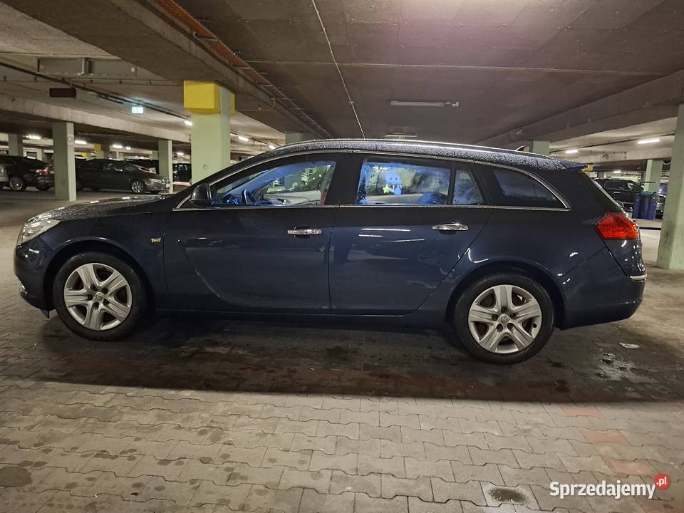 Opel Insignia z LPG 2 komplety opon zadbany Białystok sprzedam