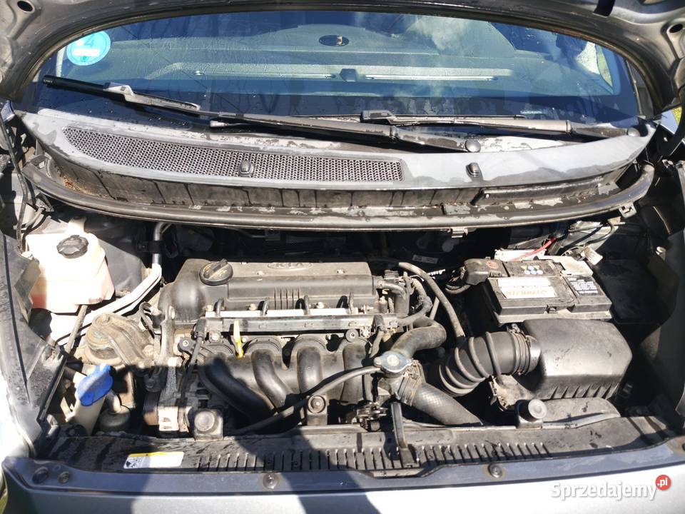 Kia Venga 16 benzyna bogate wyposażenie mały 1600cm3 Venga łódzkie Bełchatów