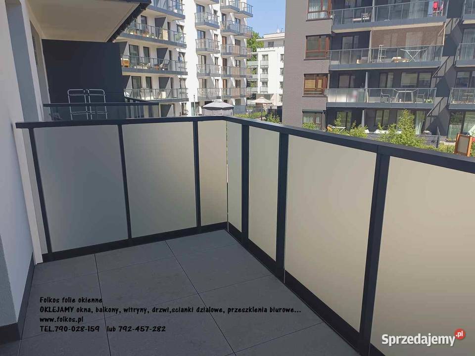 Oklejamy balkony folią Warszawa Usługa oklejania