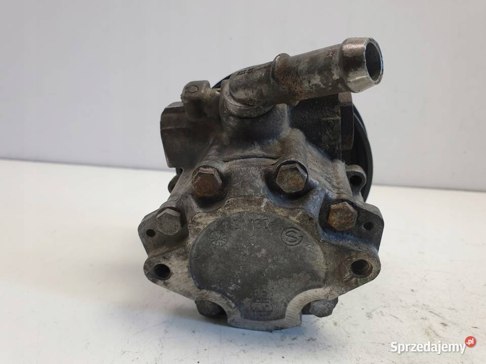VW Golf V R32 32 VR6 POMPA WSPOMAGANIA lubelskie Janów