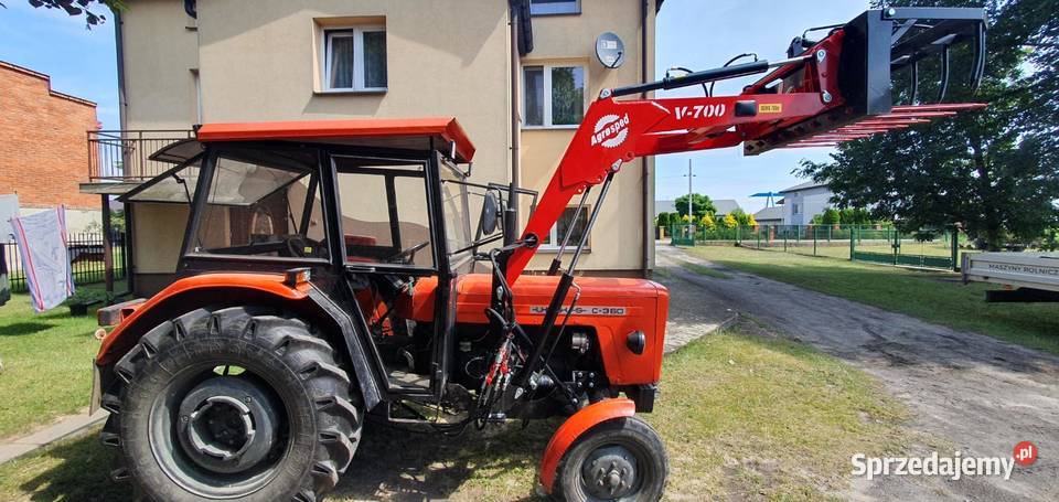 Wytrzymały Ładowacz Tur c360 Zetor MF Dostawa Zawoja