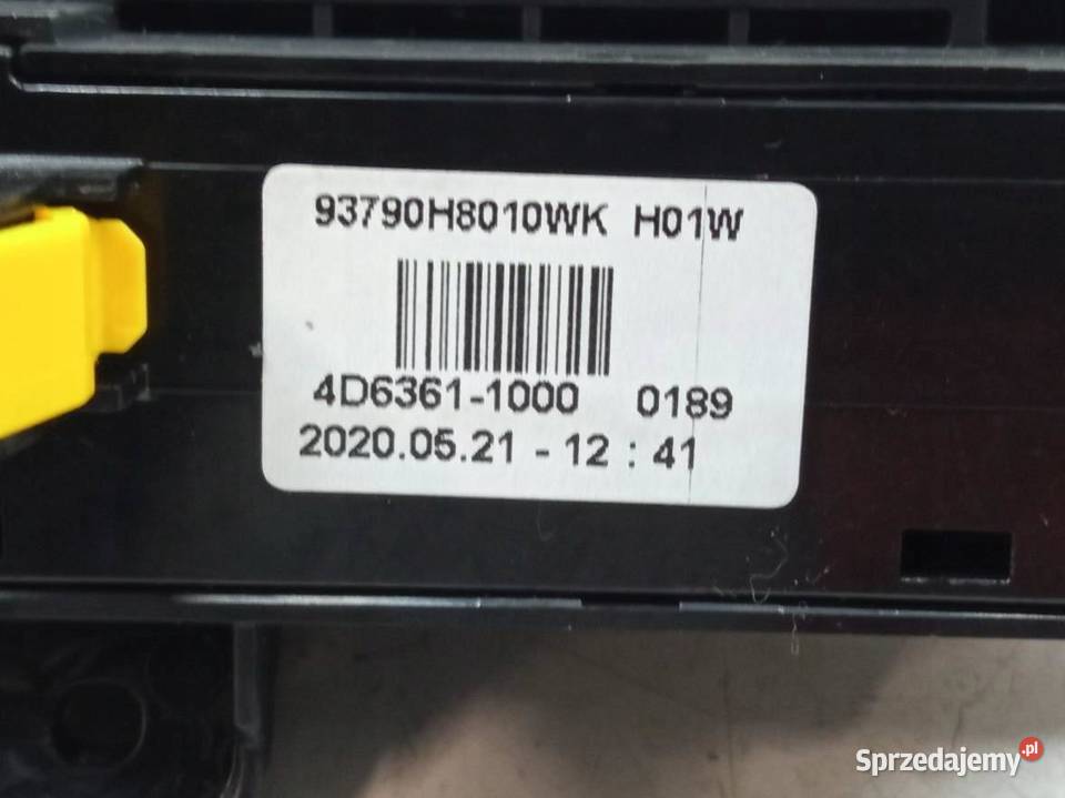 PRZEŁĄCZNIK AWARYJNYCH 4D63611000 Kia Stonic I sprzedam