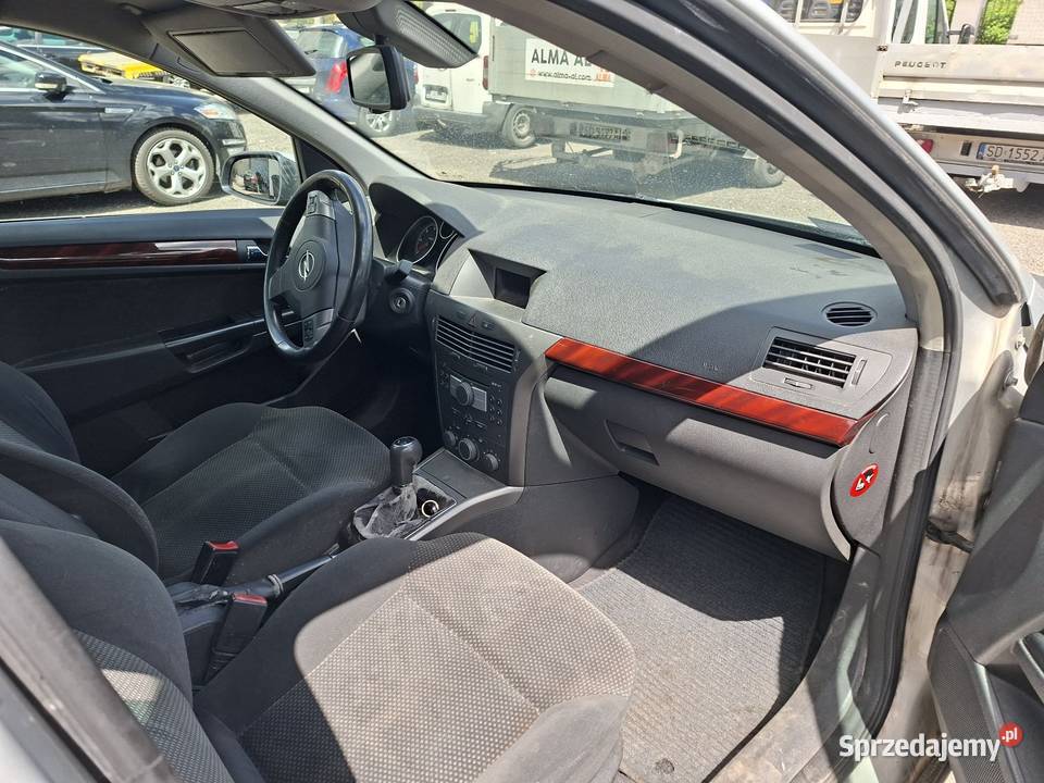 Opel Astra h 17 cdti klimatyzacja zadbane 101KM sprzedam