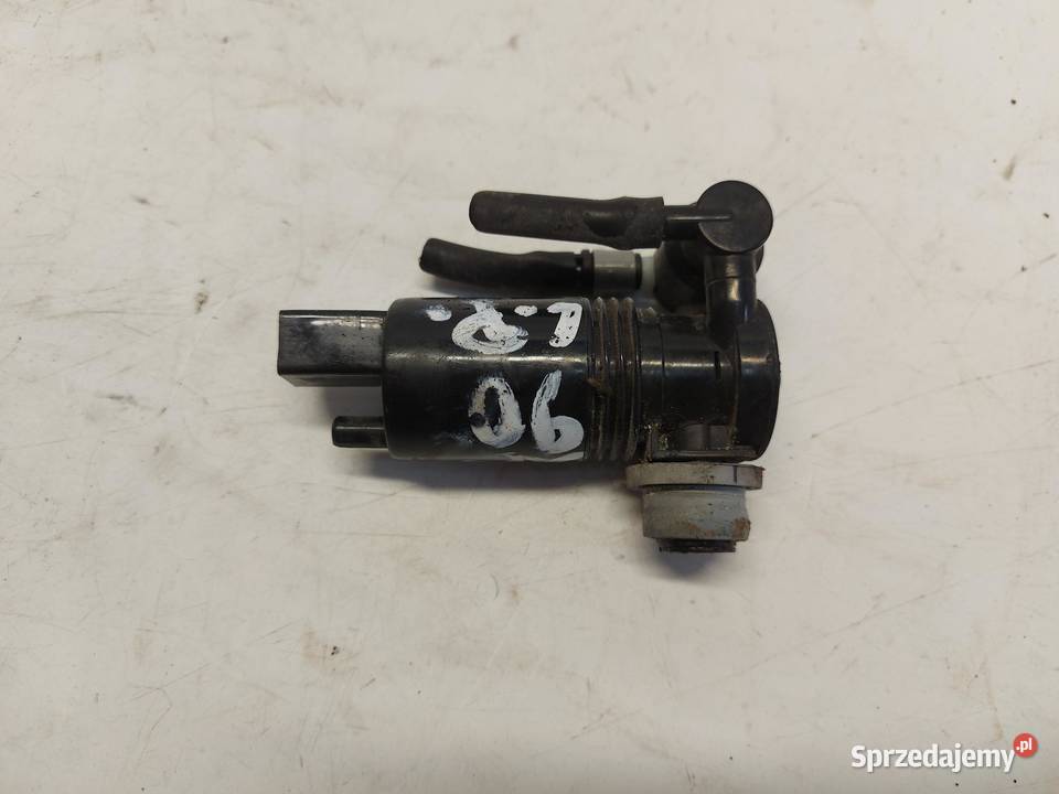 VOLVO XC90 II D5 Pompka płynu spryskiwaczy