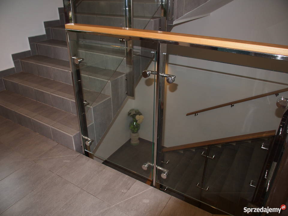 Balustrady ze stali proszkowo malowane czarne