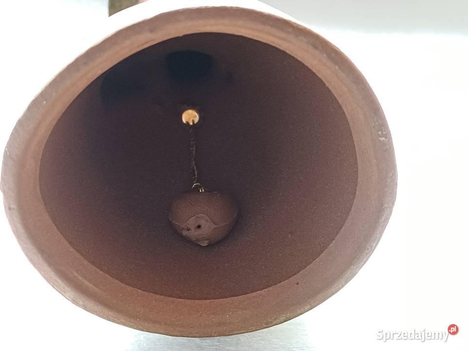 Piękny zabytkowy gliniany dzwonek dziewczyna w Kraków