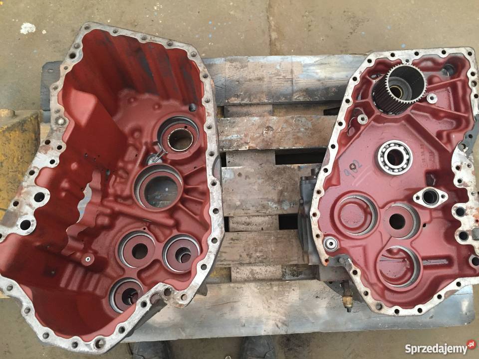 Obudowa skrzyni biegów Holland LB 115 Hitachi FB Kosakowo