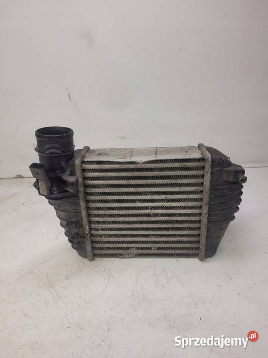 CHŁODNICA INTERCOOLER AUDI A6 C6 20 4F0145805AD Chłodnice powietrza (intercoolery)
