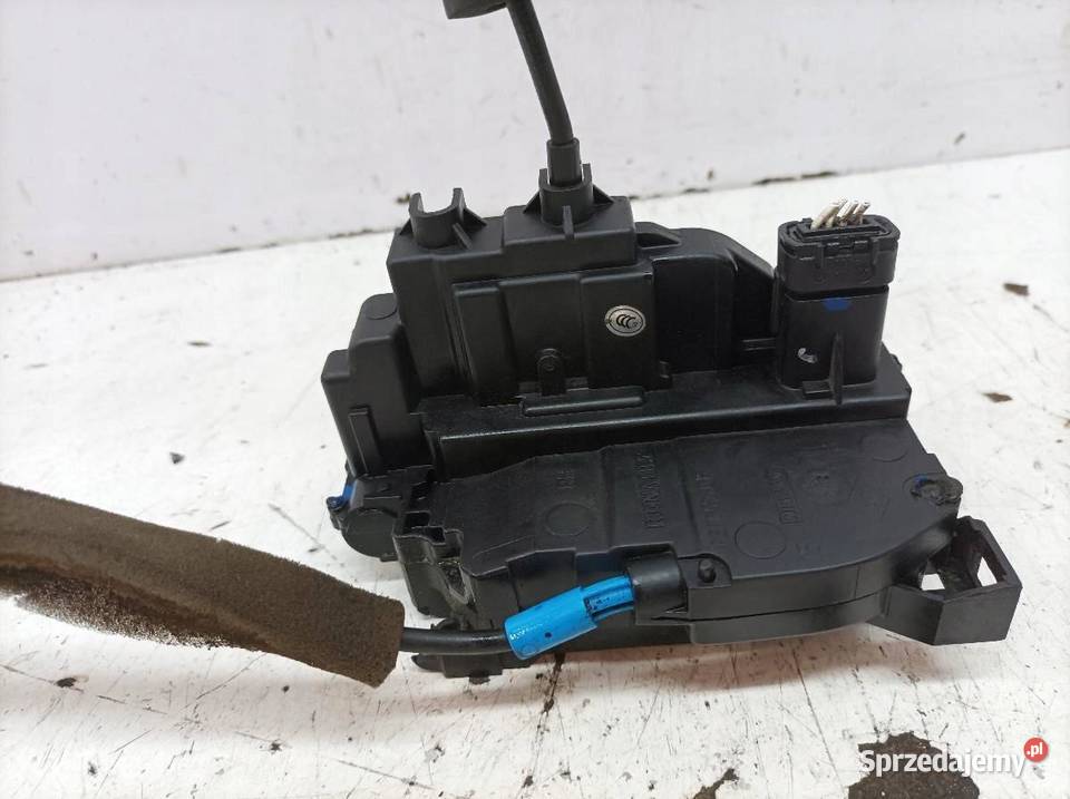 ZAMEK DRZWI PRAWY PRZÓD Renault Laguna III 2007