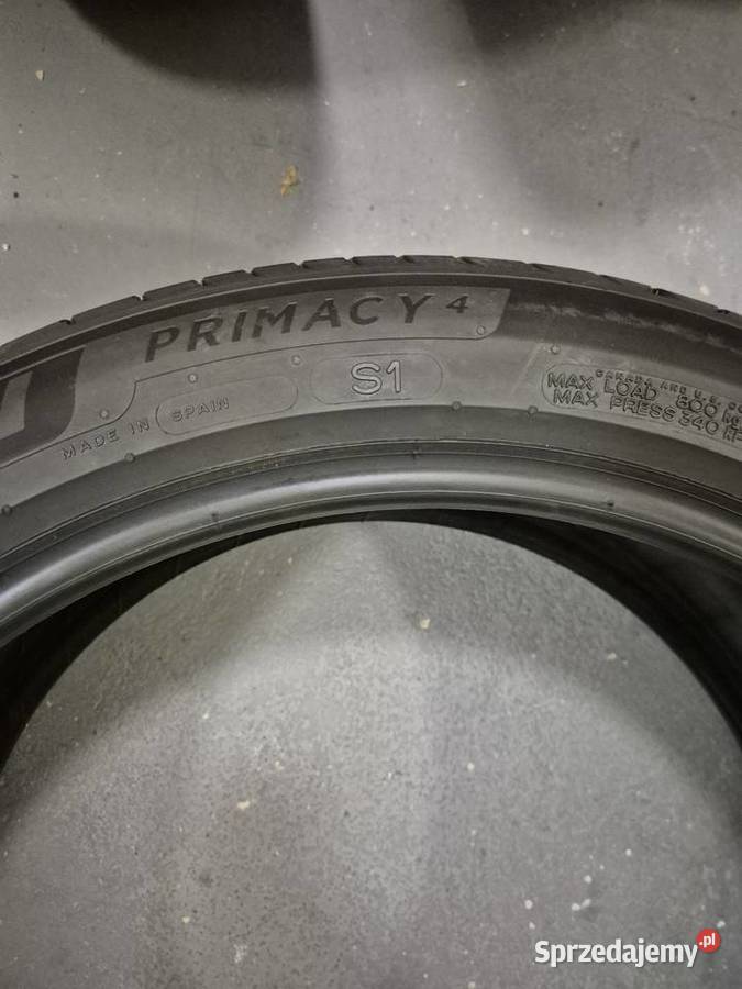 Michelin Primacy 4 S1 23545 R20 102V DOT 24 Stargard