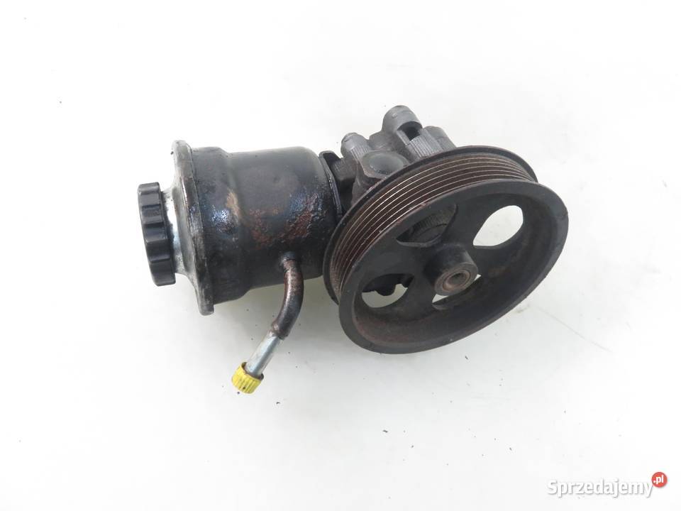 POMPA WSPOMAGANIA TOYOTA COROLLA Verso 22 D4D sprzedam