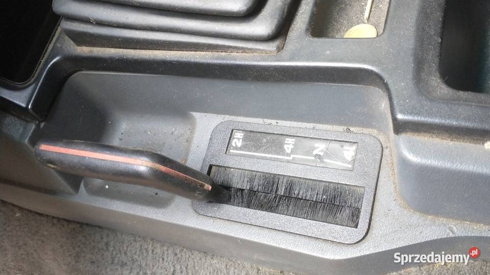 Jeep Cherokee 21D trzydrzwiowy 2/3 Niegosławice