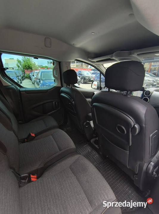 Citroen Berlingo BEZWYPADKOWY Hakoryg lakier wielofunkcyjna kierownica Bydgoszcz