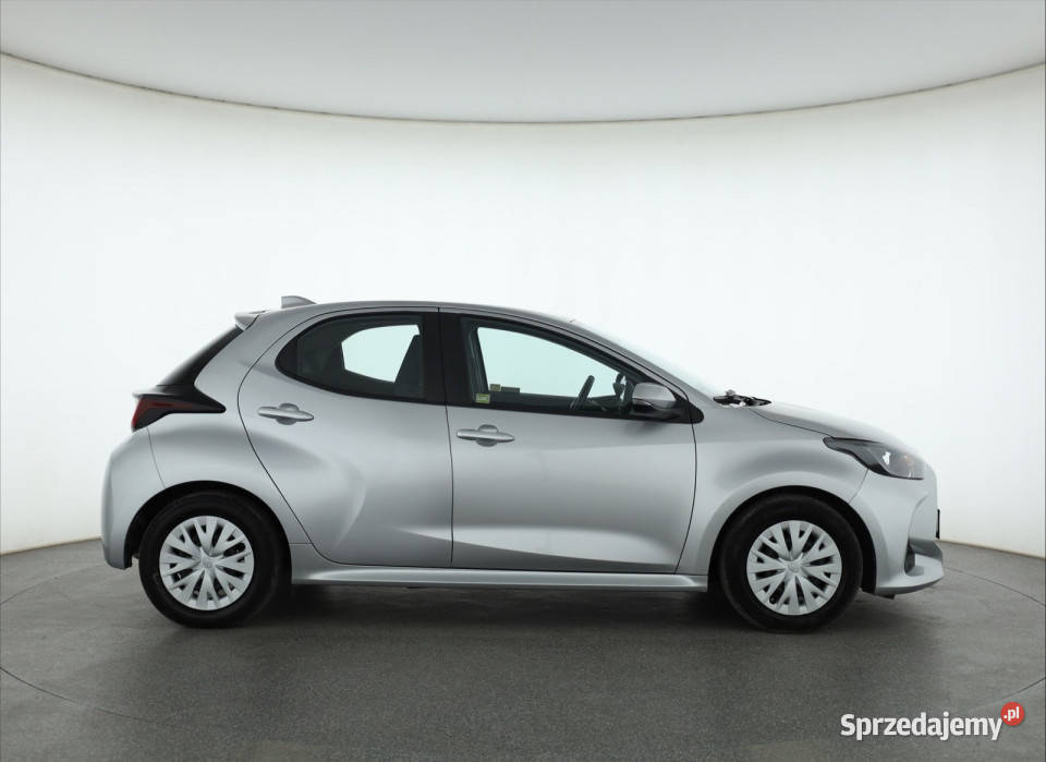 Toyota Yaris 10 VVTi manualna mazowieckie Piaseczno
