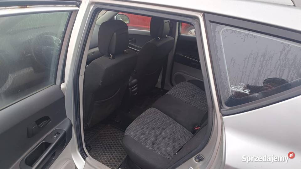 sprzedam zamienie na inne autko 1600cm3 Stargard