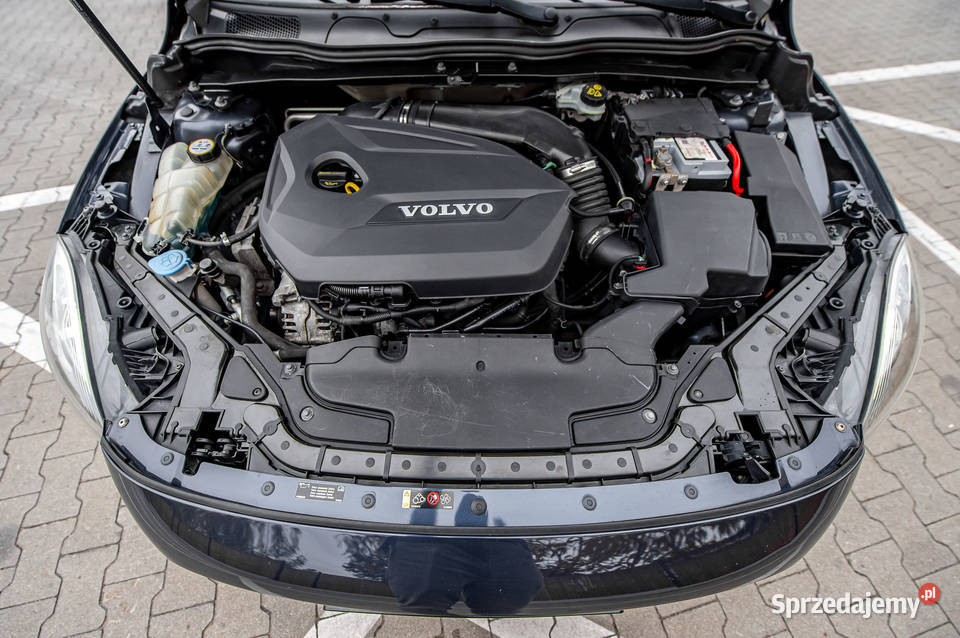 VOLVO V40 16 150 RDesign Szwajcaria V40 sprzedam