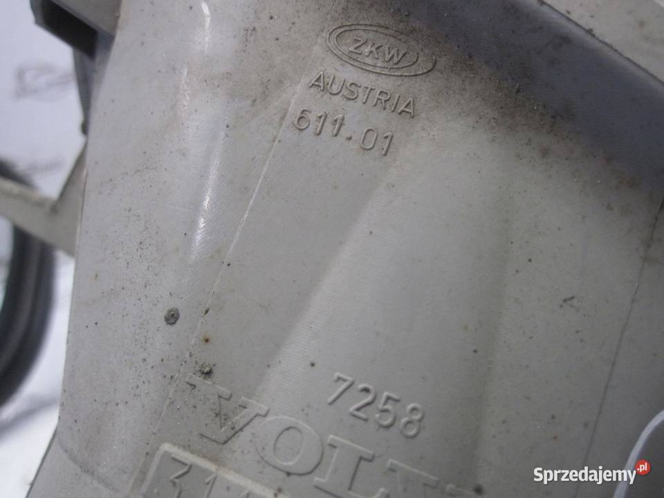 VOLVO XC90 I LIFT 10r halogen prawy 31111183 świętokrzyskie sprzedam