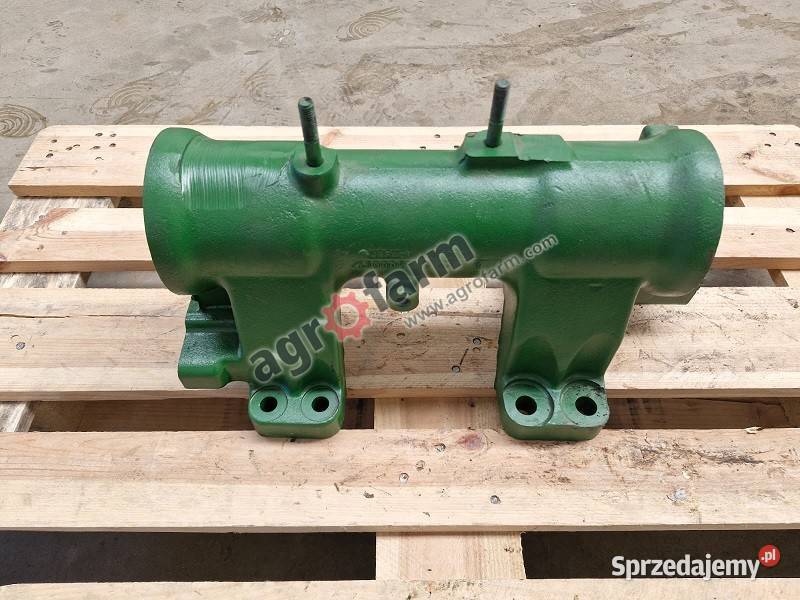 Uchwyt wałka górnych ramion John Deere 6810 6910 Byków