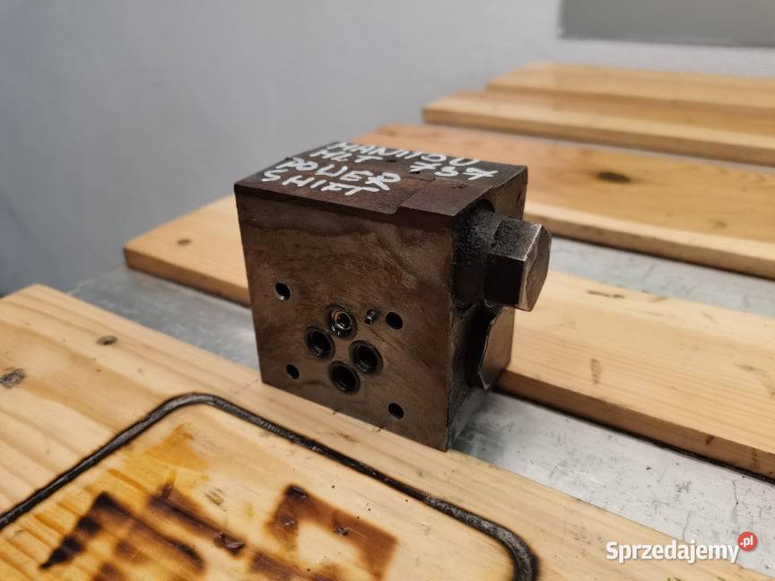 Blok zaworowy kierunku jazdy Manitou MLT wielkopolskie sprzedam